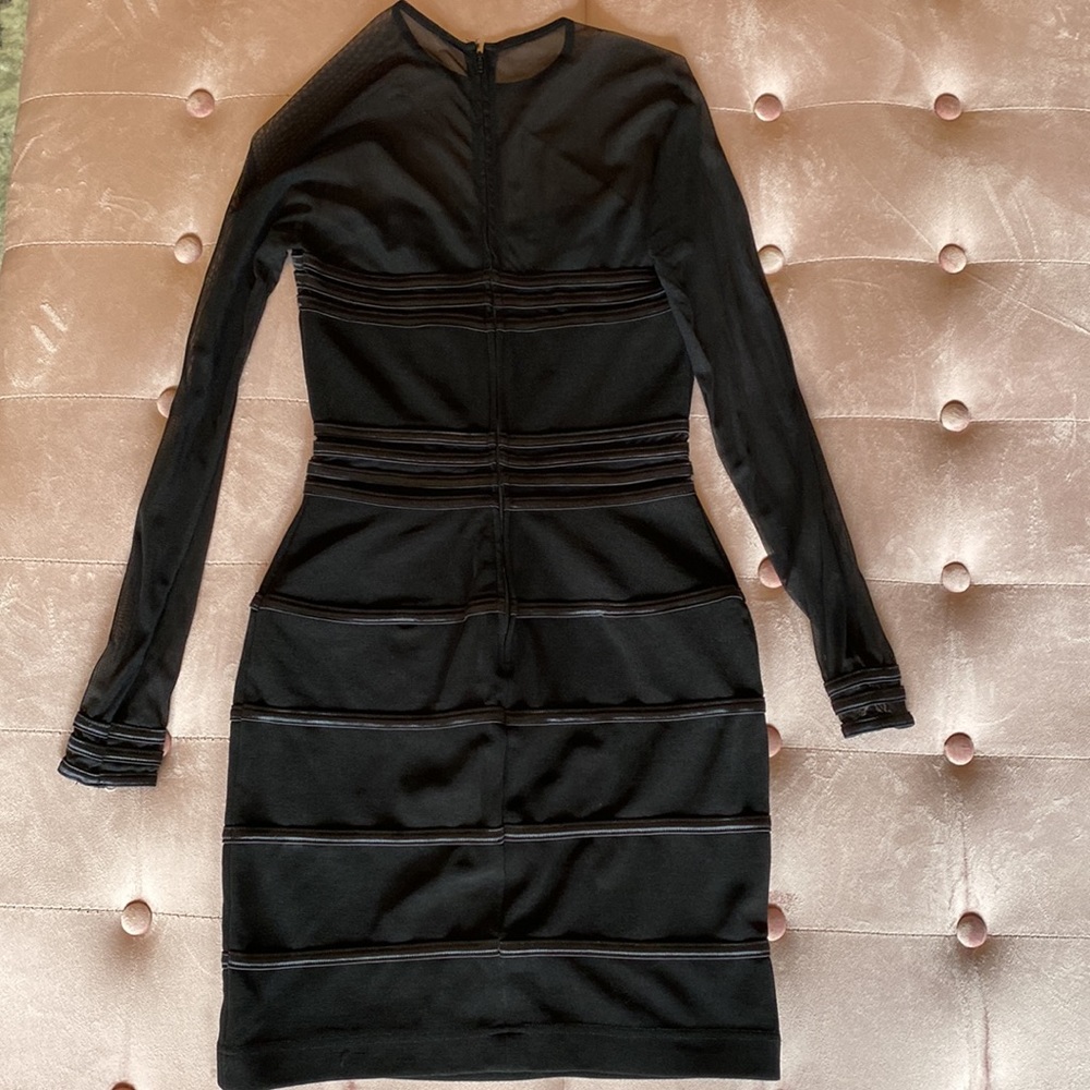 Cache Black Form Fitting S - image 4